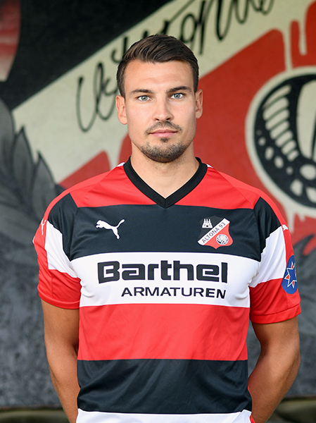 Yannik Petschke